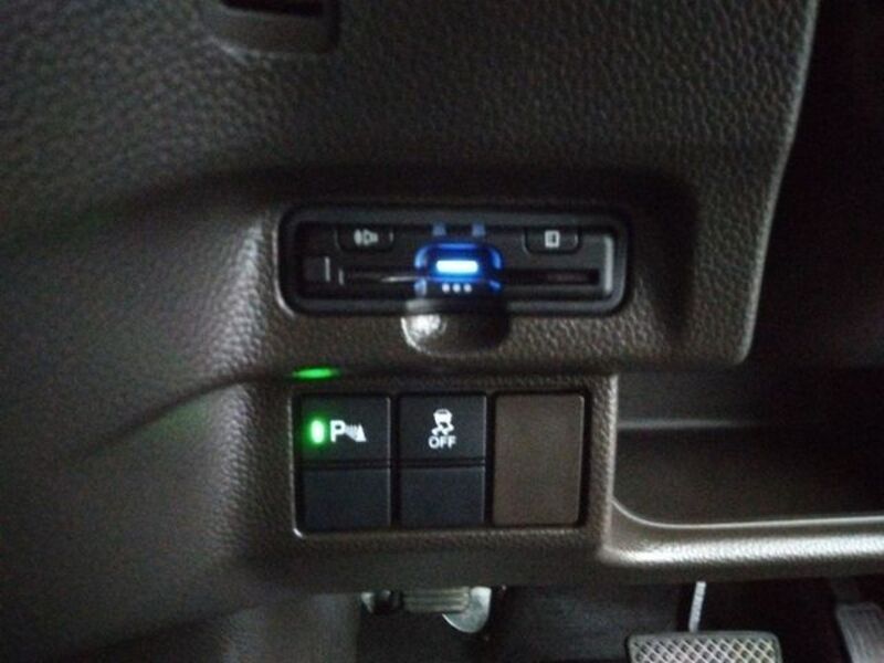 N BOX