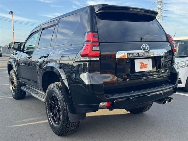 LAND CRUISER PRADO