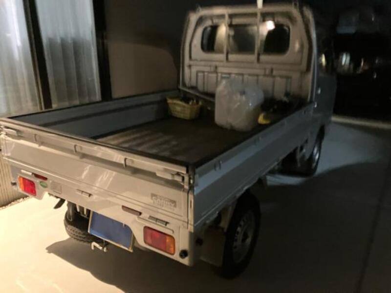 CARRY TRUCK