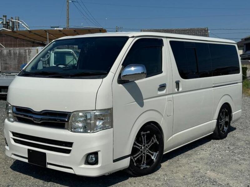 HIACE VAN