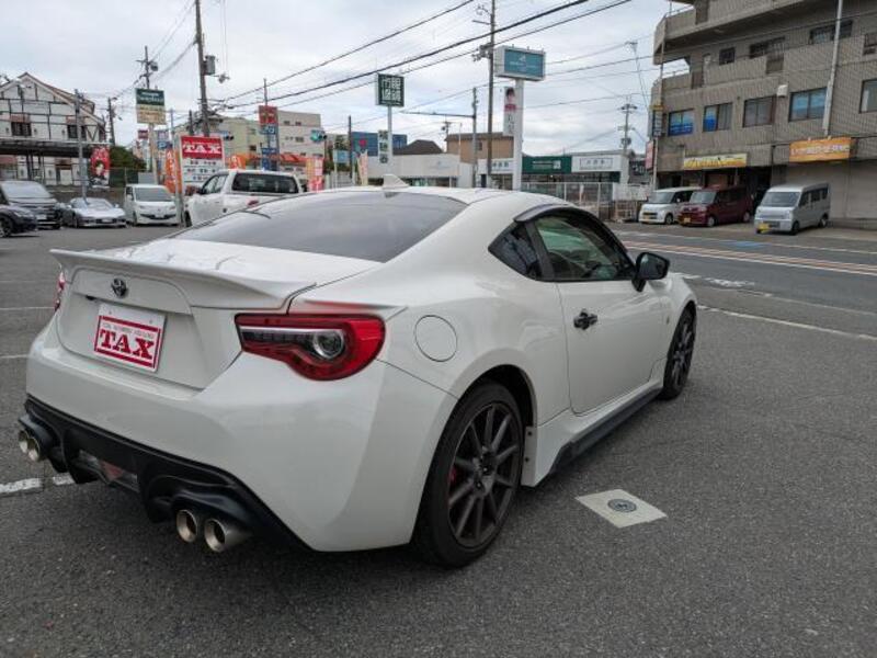 86