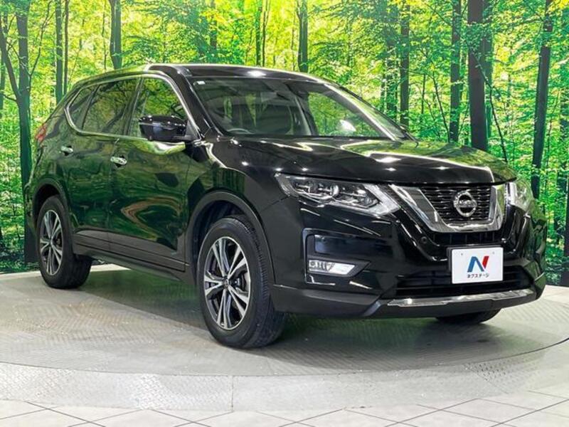 X-TRAIL