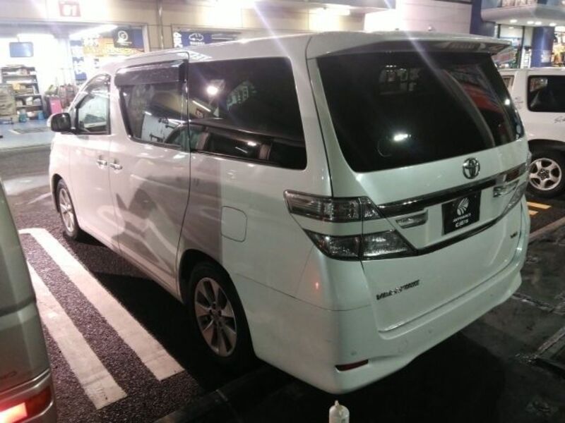 VELLFIRE