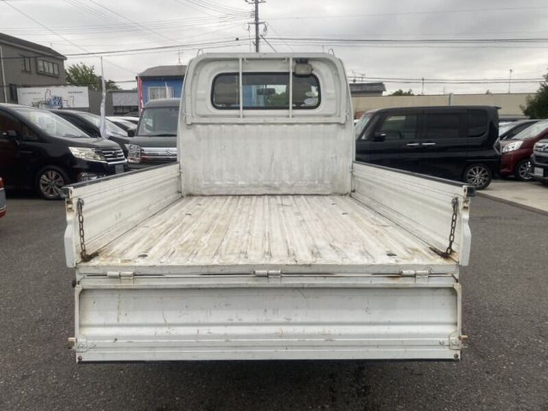 CLIPPER TRUCK