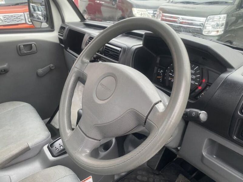 CLIPPER TRUCK
