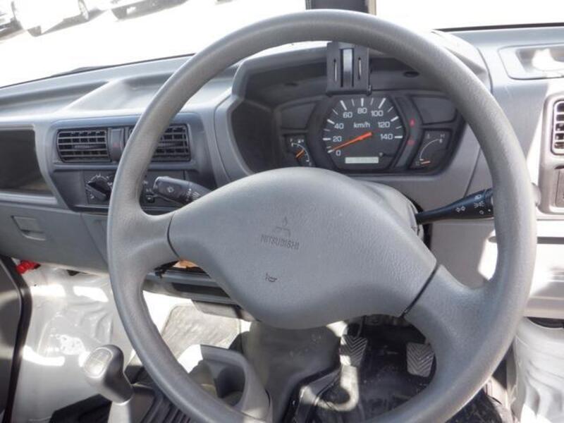 MINICAB TRUCK