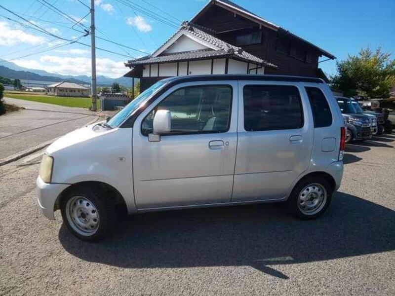 WAGON R