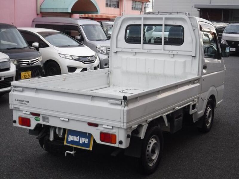 MINICAB TRUCK