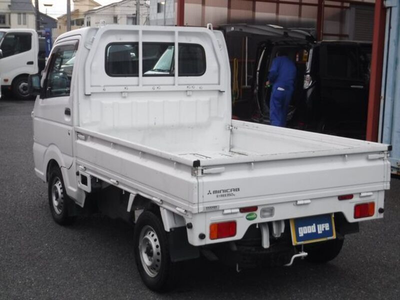 MINICAB TRUCK