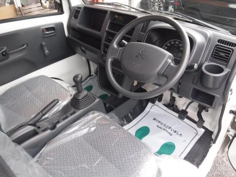 MINICAB TRUCK