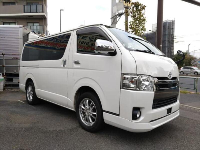 HIACE VAN