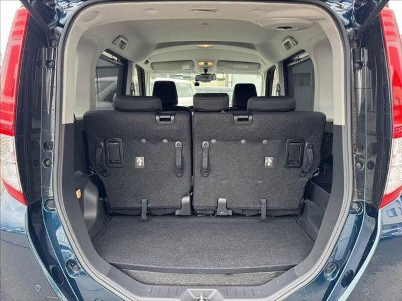 ROOMY