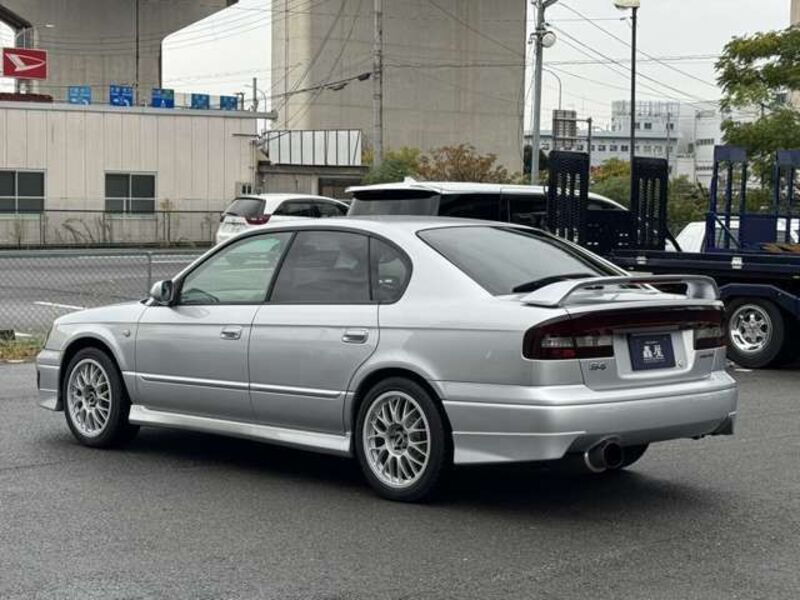 LEGACY B4