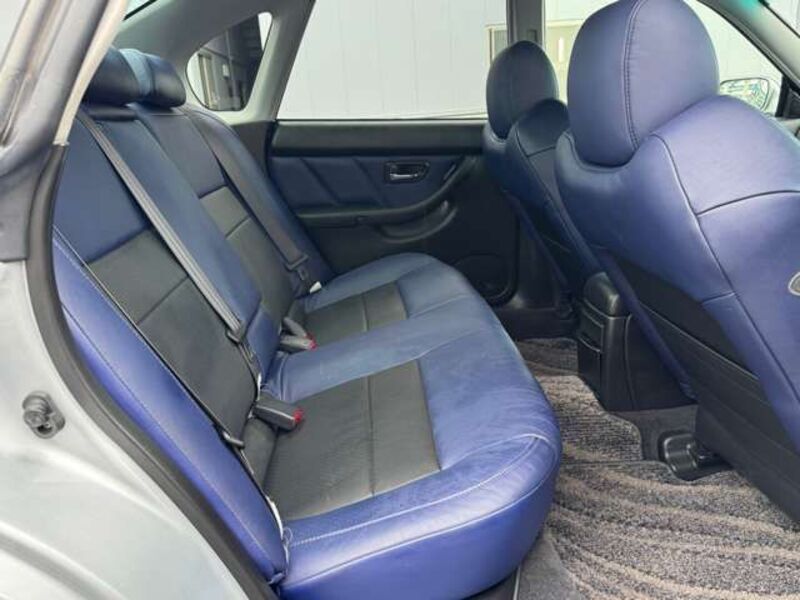 LEGACY B4