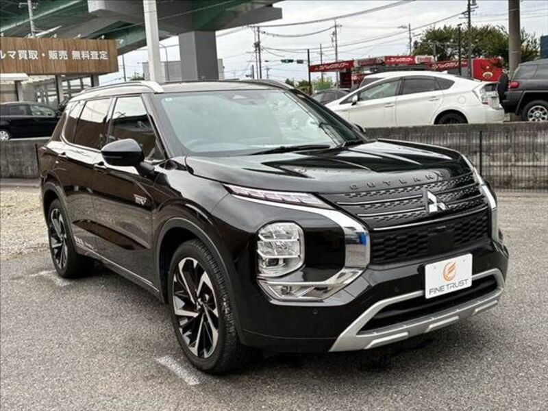 OUTLANDER PHEV