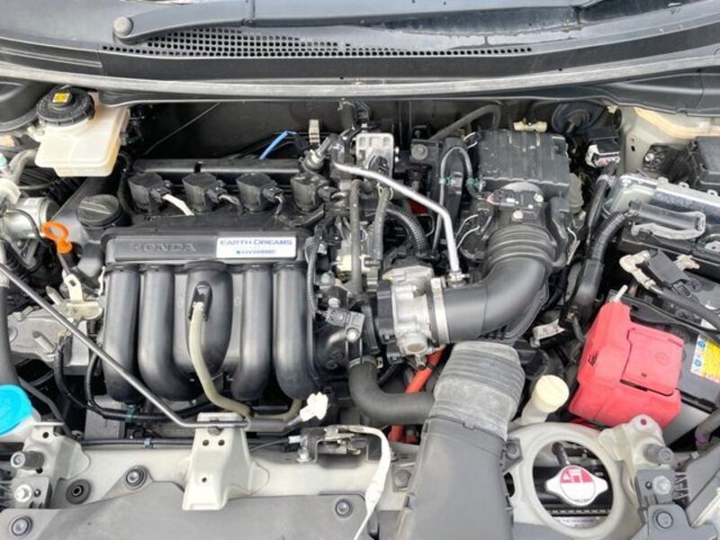 FIT HYBRID