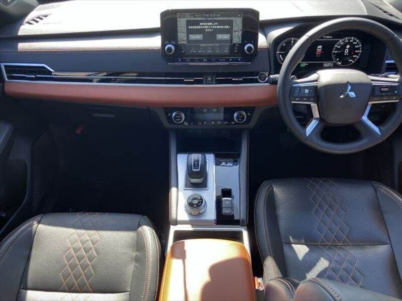 OUTLANDER PHEV