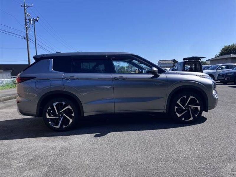 OUTLANDER PHEV