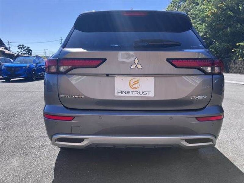 OUTLANDER PHEV