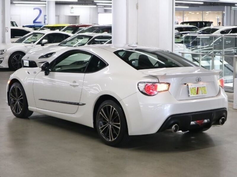 86