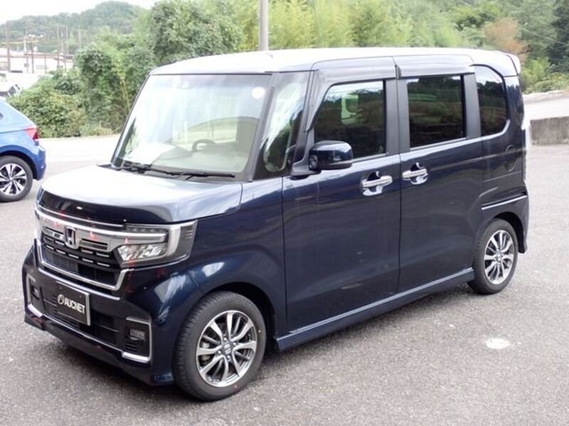 N BOX CUSTOM