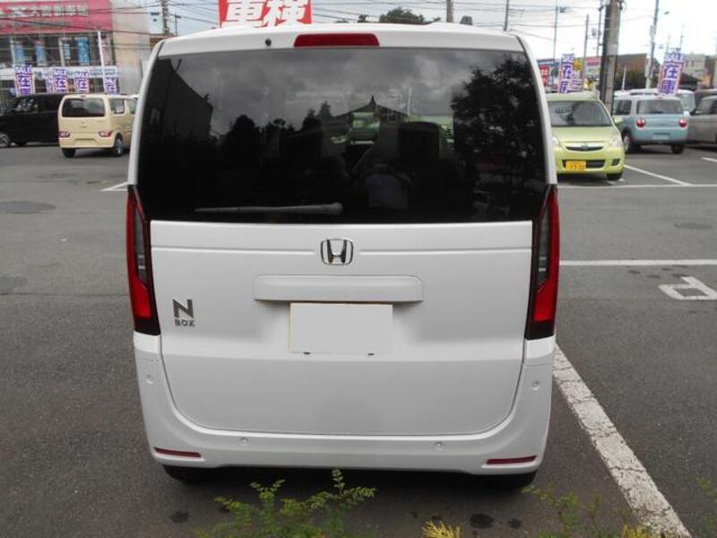N BOX