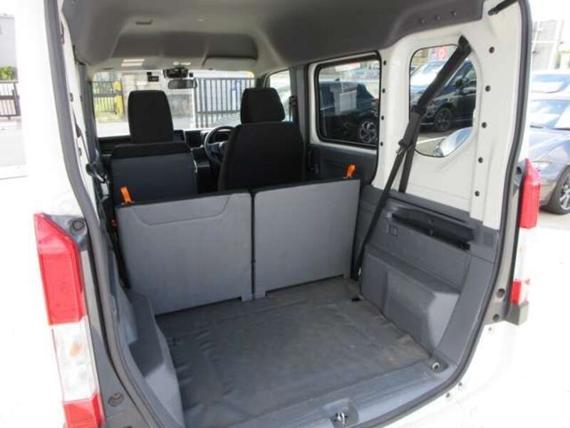 N-VAN