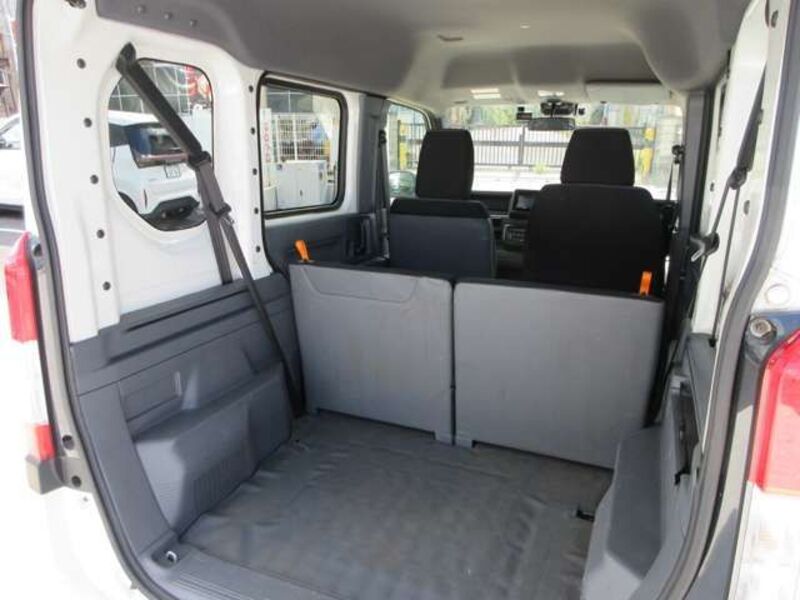 N-VAN