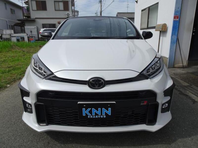 GR YARIS