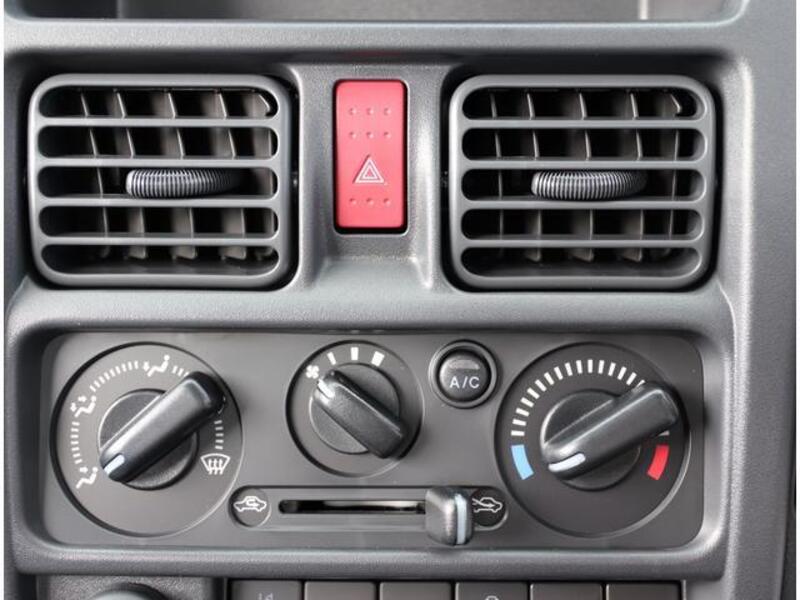 CLIPPER TRUCK