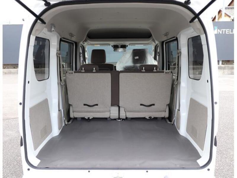 CLIPPER VAN