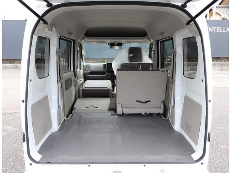 CLIPPER VAN