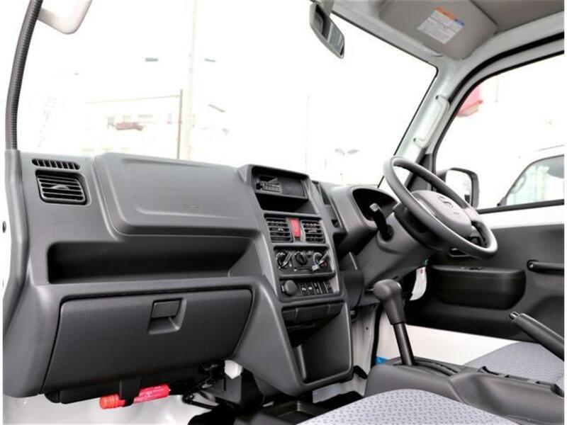 CLIPPER TRUCK