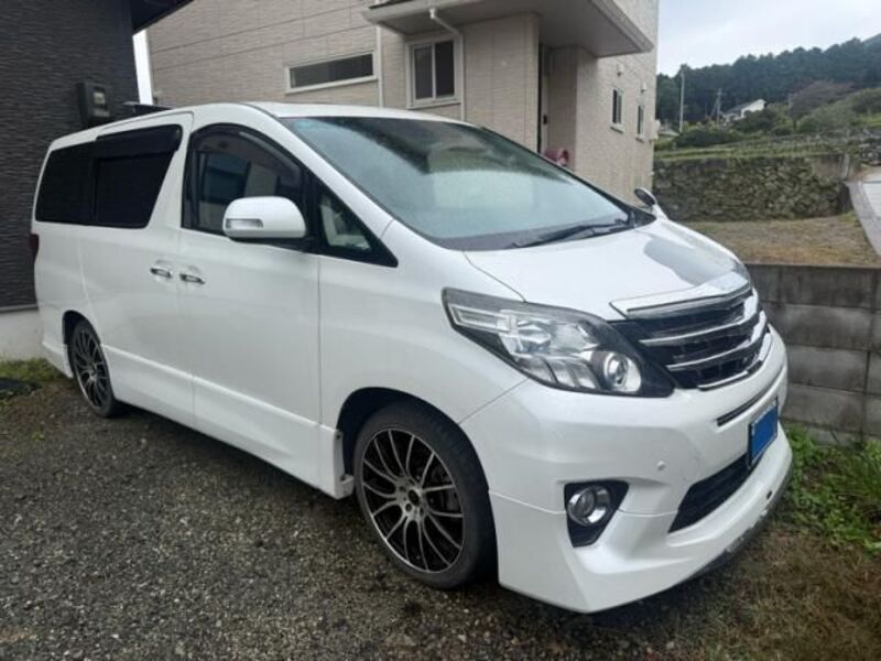 TOYOTA ALPHARD