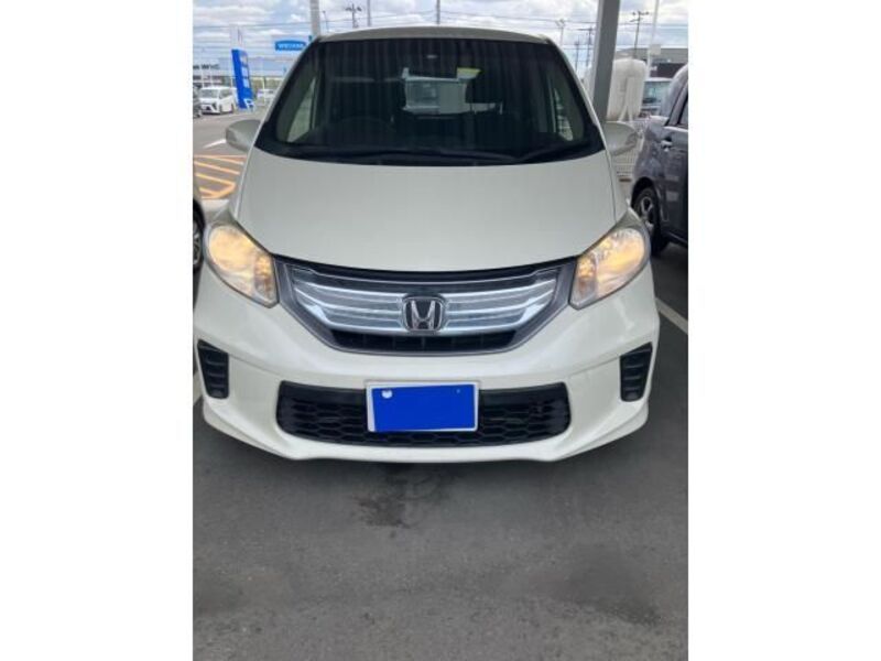 HONDA FREED HYBRID