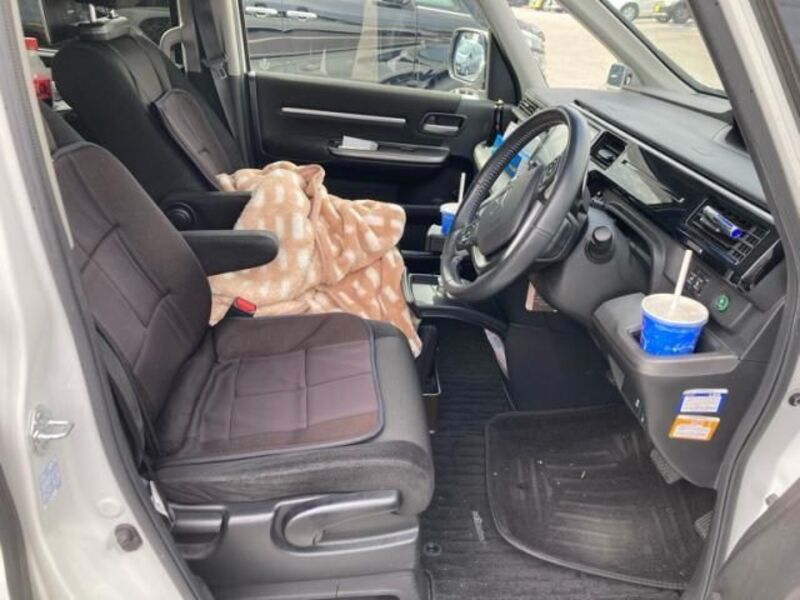 STEPWAGON SPADA