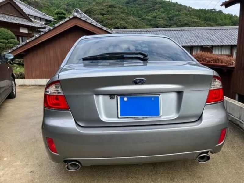 LEGACY B4