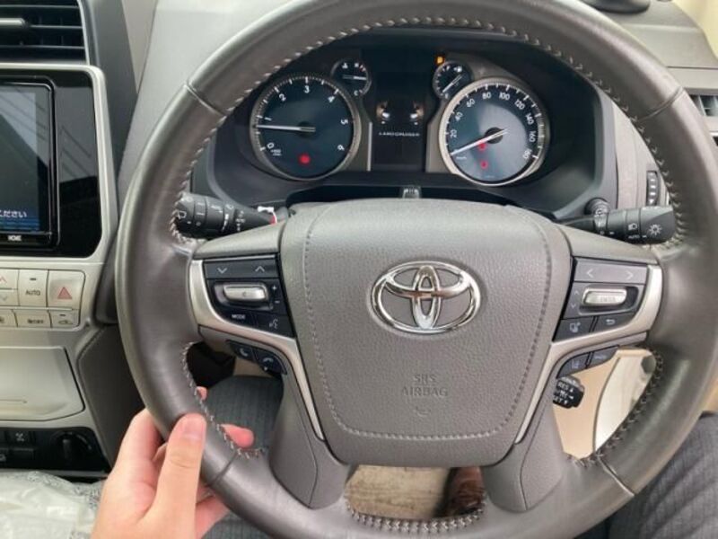 LAND CRUISER PRADO