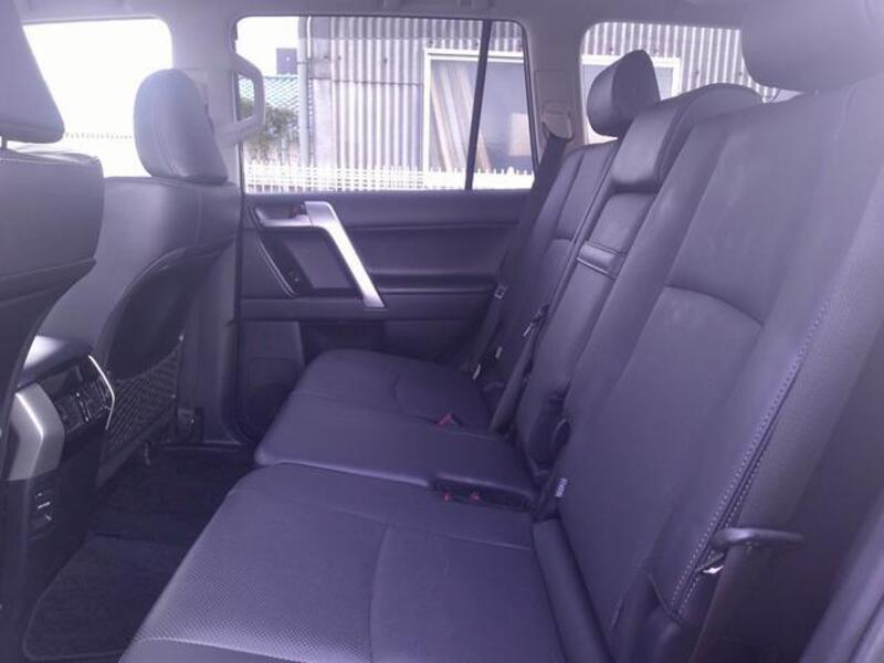 LAND CRUISER PRADO