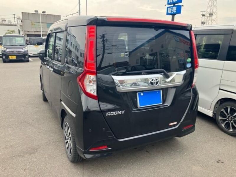 ROOMY