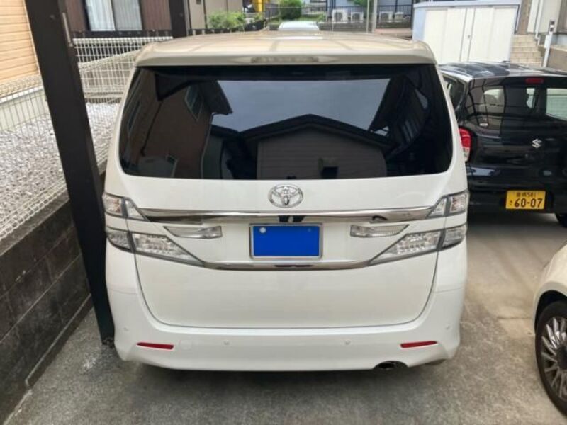 VELLFIRE