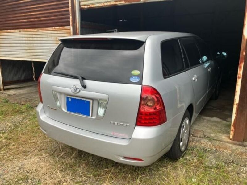 COROLLA FIELDER