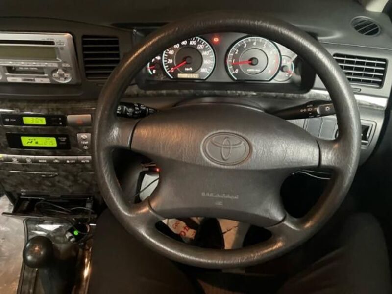 COROLLA FIELDER