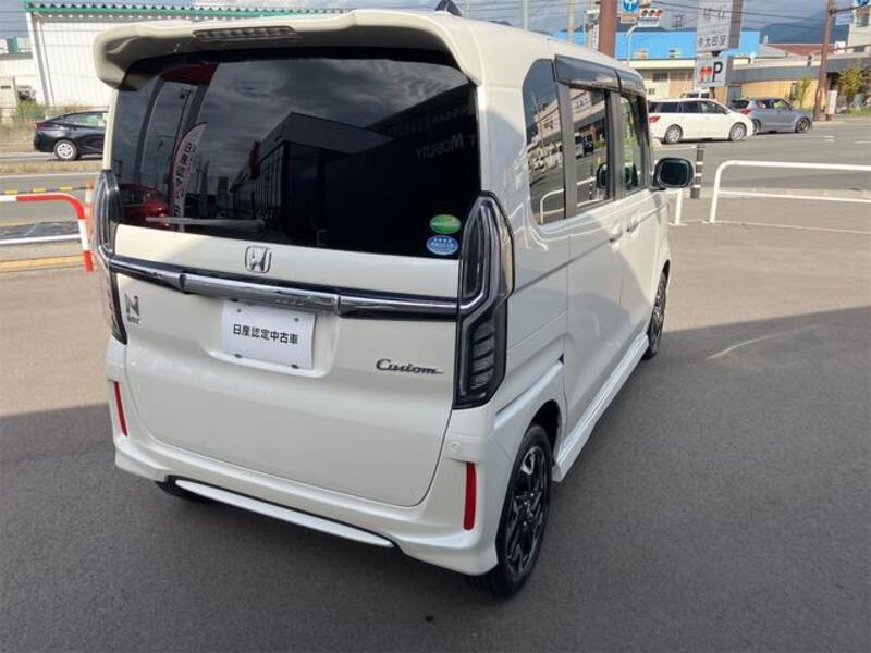 N BOX CUSTOM