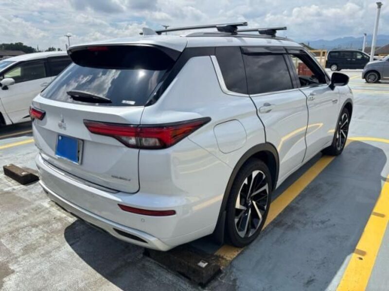 OUTLANDER PHEV