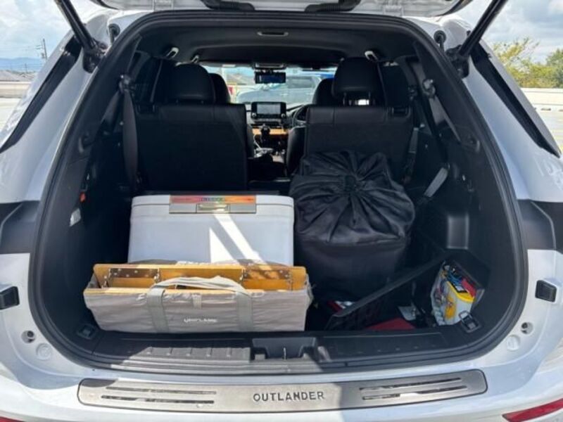 OUTLANDER PHEV
