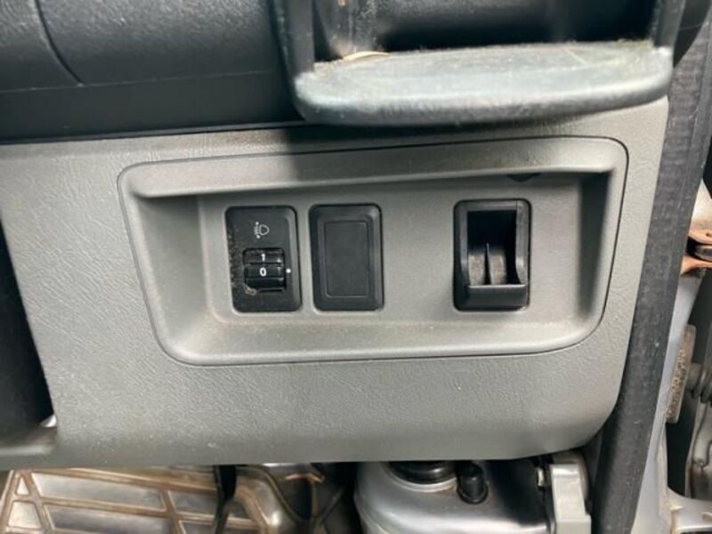CLIPPER VAN