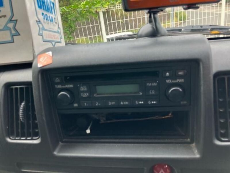 CLIPPER VAN