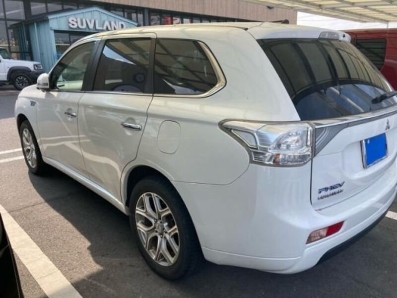 OUTLANDER PHEV