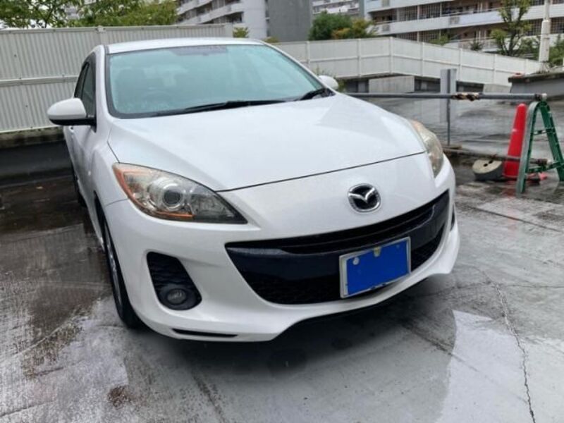 MAZDA AXELA SPORTS